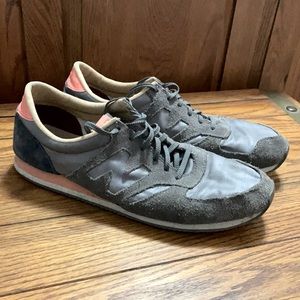New Balance 420